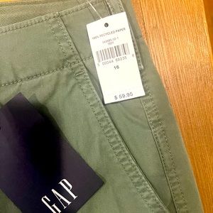 Gap high rise straight khaki pants
